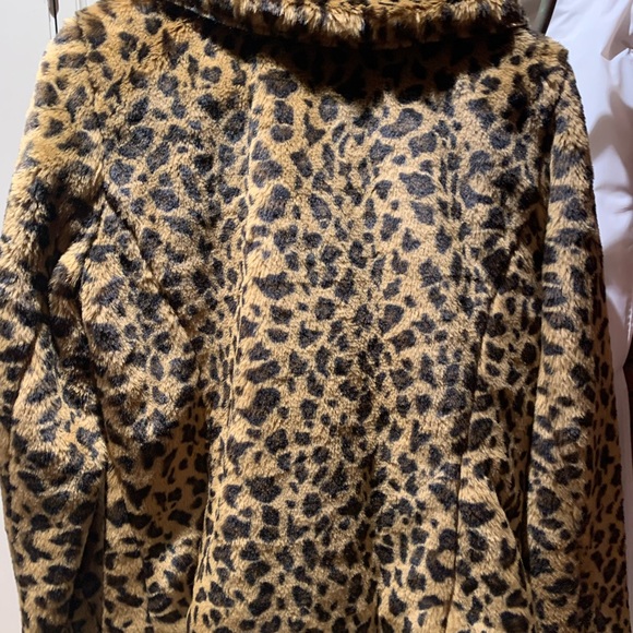 Women’s leopard jacket - Picture 4 of 5